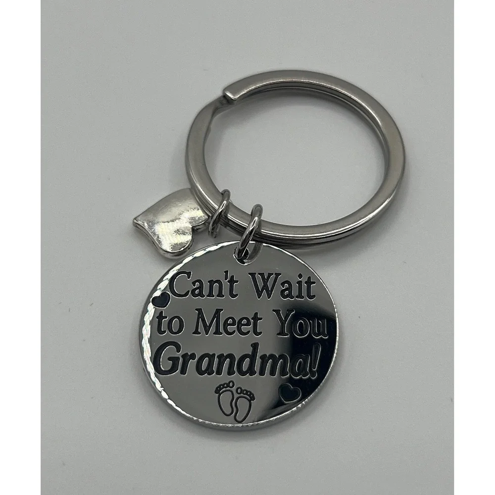 Cant Wait to Meet You Grandma Keychain Silver Tone Pregnancy Announcement Gift